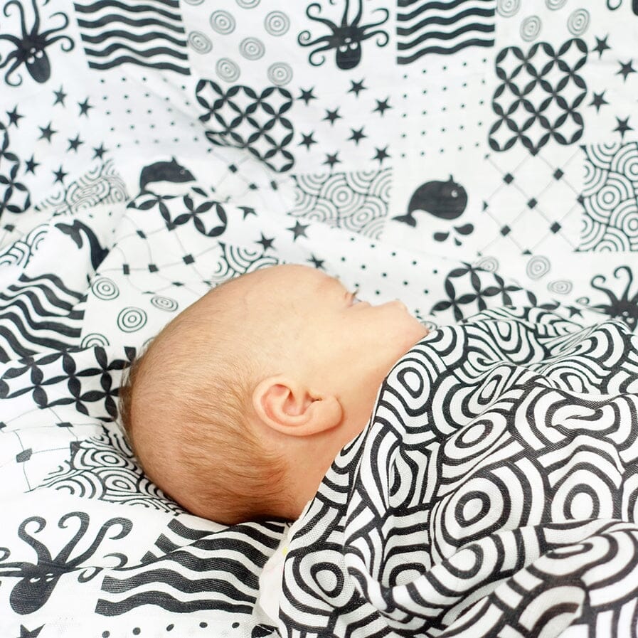 MuslinZ Bamboo/Organic Cotton Swaddle Blanket Sensory - 120x120cm Muslin Muslinz