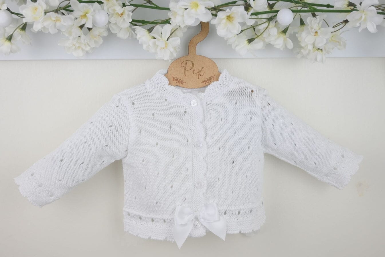 Miranda White Cardigan Cardigan / Jacket Pex