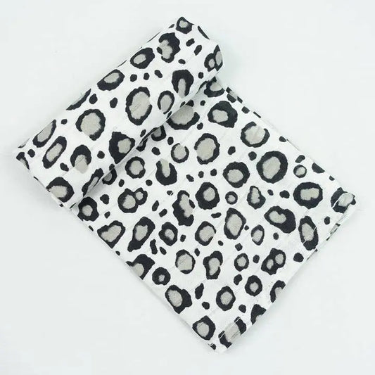 MuslinZ Bamboo/Organic Cotton Swaddle Blanket Leopard Print - 120x120cm Muslin Muslinz