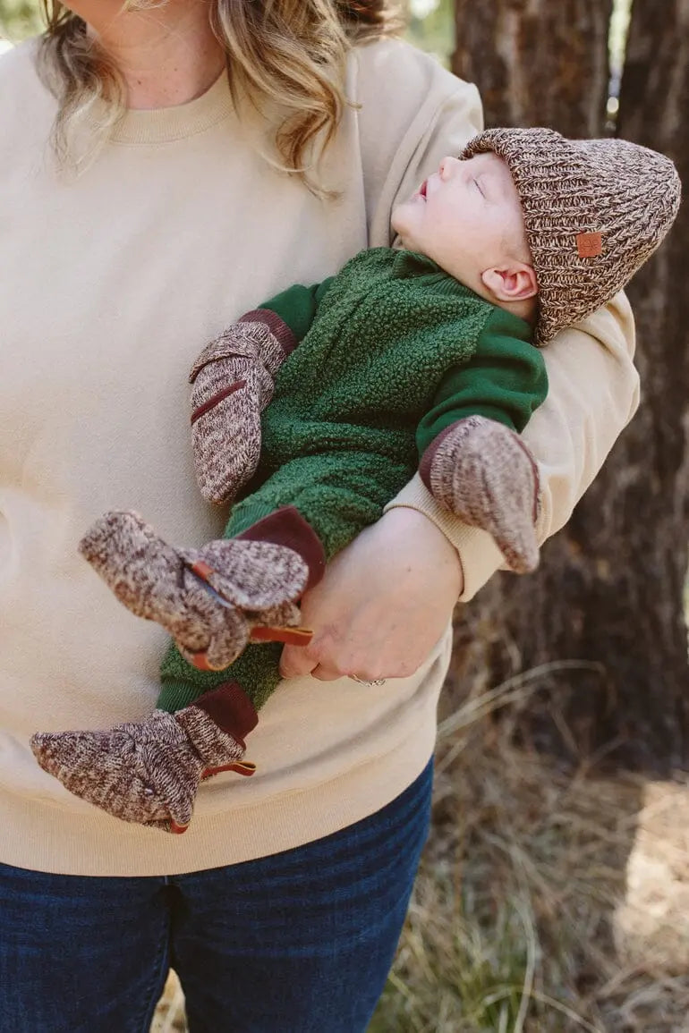 Stay-On Scratch Mittens, Knit Mitts, Bark Scratch Mitts Goumikids