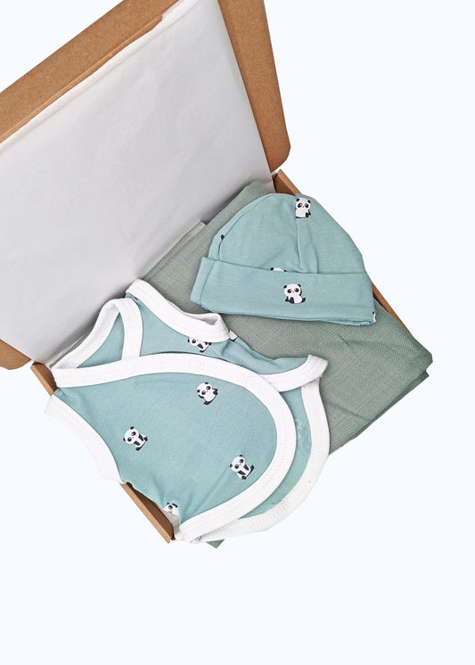Panda Gift Box - Incubator Vest, Hat & Muslin Gift Set Little Mouse Baby Clothing & Gifts