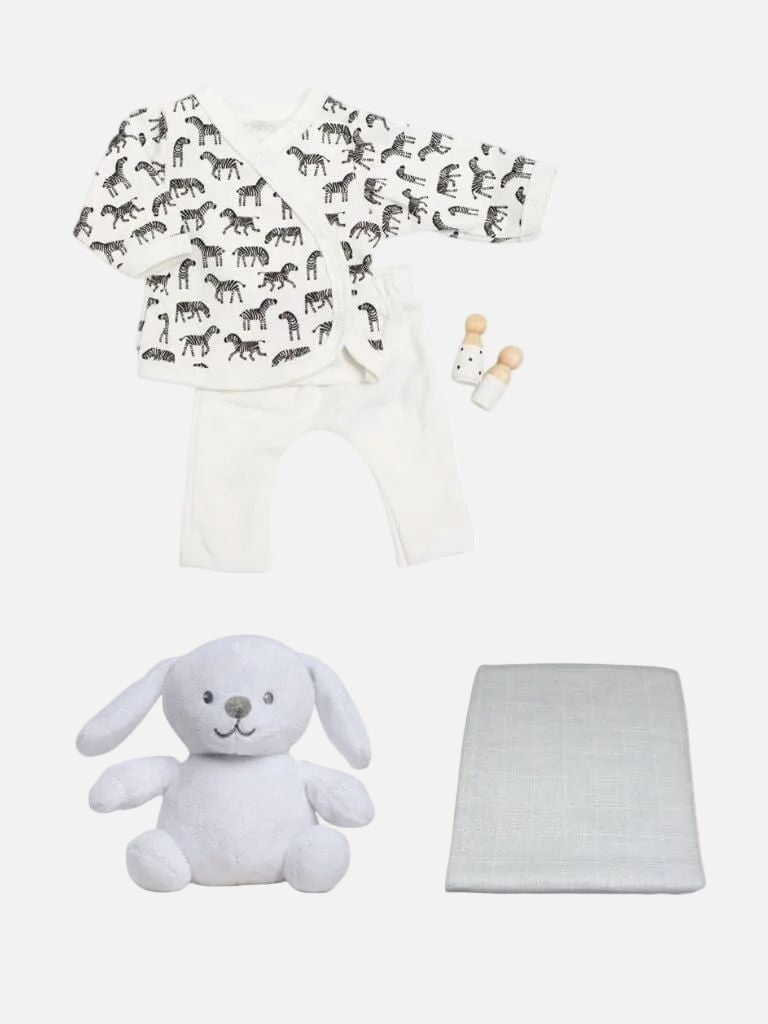 The Unisex Gift Box - Top & Trouser Set, Toy & Comforter Gift Set Little Mouse Baby Clothing & Gifts