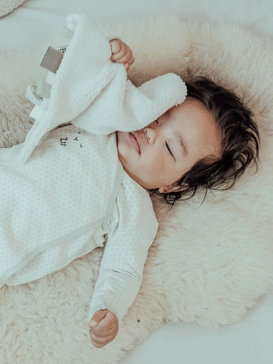 Organic Cotton Sweet Dreaming Fluffy Comforter with tags - Cream Comforter Snoozebaby