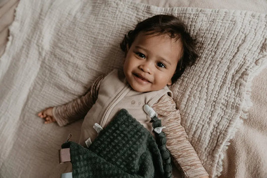 Organic Cotton Sweet Dreaming Soft Comforter with tags - Dark Green Comforter Snoozebaby