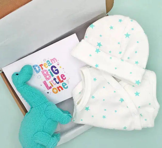 What to Write in a New Baby Card: Thoughtful Messages for Every Occasion - Little Mouse Baby Clothing and Gifts Ltd