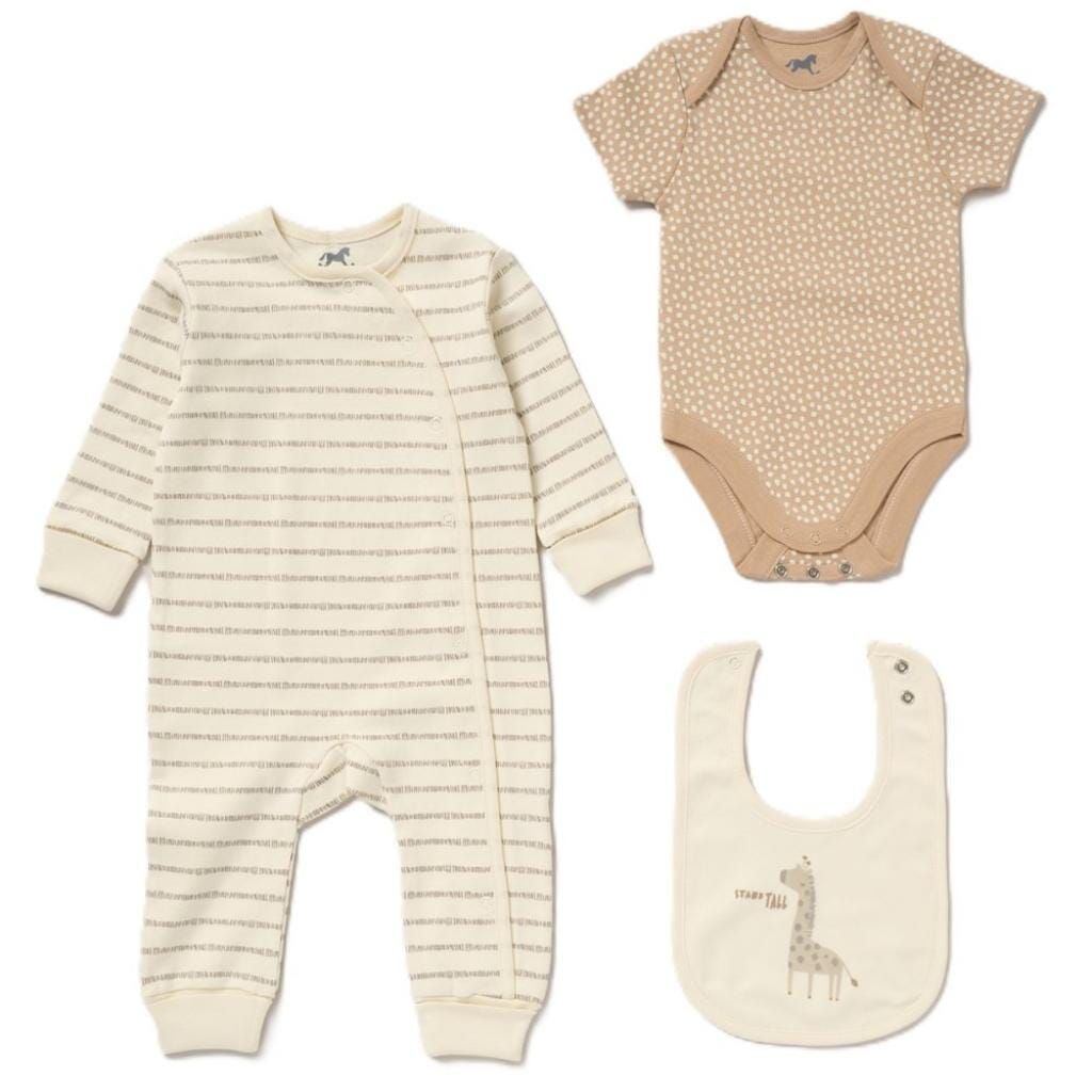 Giraffe 3 Piece Layette Set Set Rock a Bye Baby 
