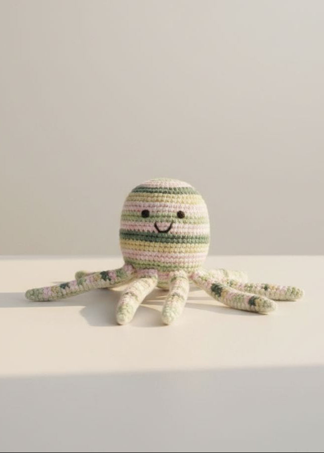 Patstel Octopus Baby Rattle Fair Trade Crochet Organic Cotton Toy Best Years 