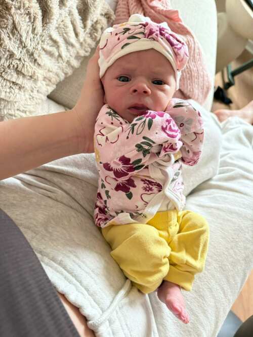 Floral Print 5 Piece Set - Vest, Top, Trousers, Bib & Hat Outfit Soft Touch 