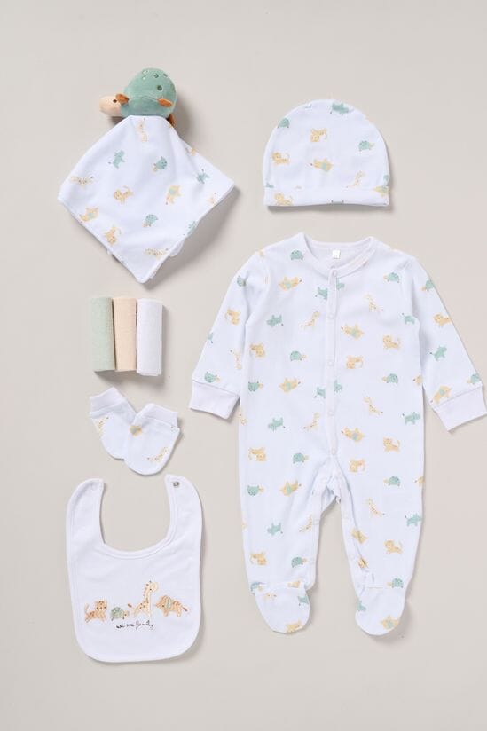 Animal Family 8 Piece Layette Set Set Rock a Bye Baby 