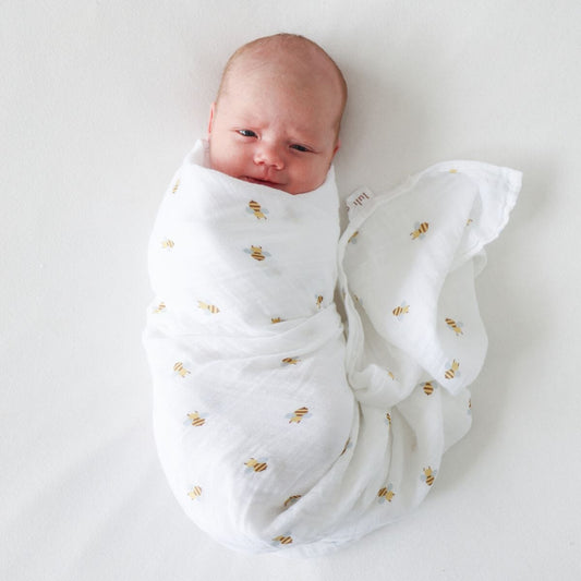 Bees - Muslin Swaddle, 100 x 100 cm Swaddle Blanket Lulujo 