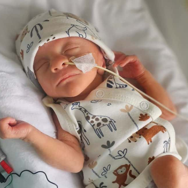 Tiny Baby Clothes Specialist 1.5lb 7lb Best Choice in UK